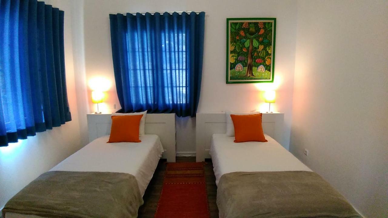 상 마르티뇨 두 포르투 Vistalmar Sao Martinho B&B 외부 사진