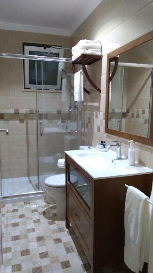 상 마르티뇨 두 포르투 Vistalmar Sao Martinho B&B 외부 사진